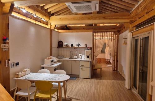 Gyeongju House | Hanok Stay Seowa