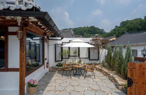 Jeonju House | Hanokstay Haru