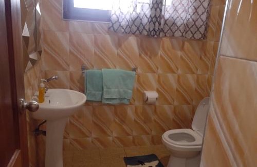 Cape Coast Hotel | Hans Cottage Botel