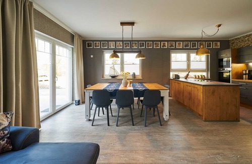 Kroeslin Apartment | Hans Hansen with sauna and 3 bedrooms - Freester Kapitänshäuser *