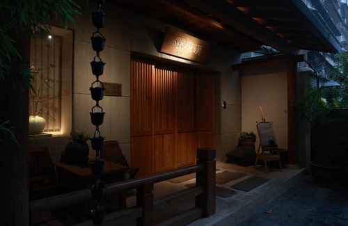 Zhonglou Shangquan Hotel | Hantanginn Hotel