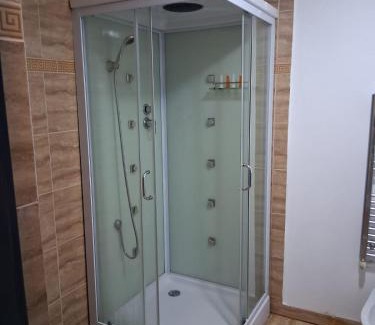 Deva House | Hanu lu Mos Opinca
