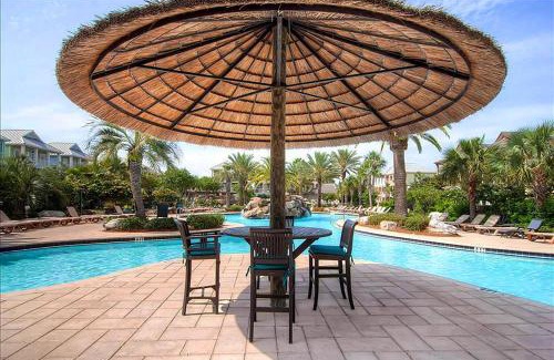 Villages of Crystal Beach House | Happily Ever After