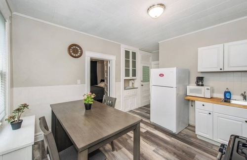 Harrison Apartment | Happiness in Harrison