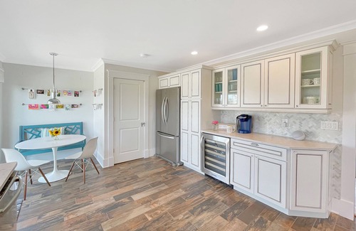 Three Oaks House | Happy Acres: Modern Luxury Country Farmhouse
