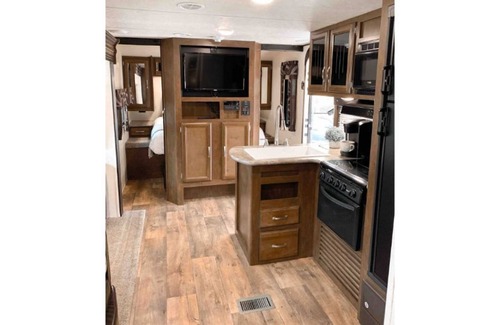 Somerset RV Rental | Happy Camper RV Lake Cumberland