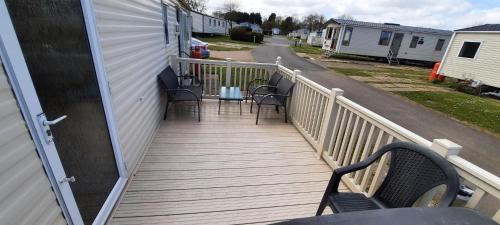 Filey Resort | Happy Days Caravan 90 Primrose Field Primrose Valley