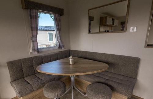 Filey Resort | Happy Days Caravan 90 Primrose Field Primrose Valley