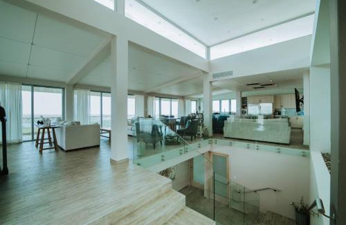 Cabezas House | Happy Days Villa B
