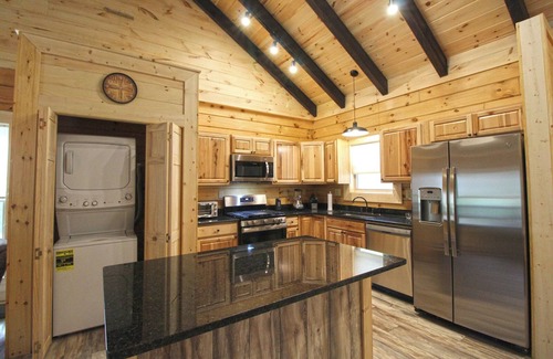 Bryson City House | Happy Daze- Bryson Village