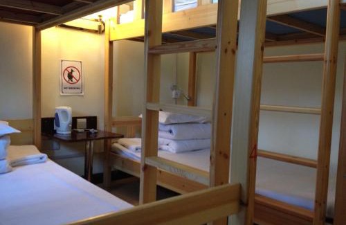 Dongsi Hotel | Happy Dragon Alley Hotel-In the city center close to the subway&free coffe laundry Fluent English speaking,Tourist attractions ticket service&food recommendation,Near Tian Anmen Forbiddencity,Near Lama temple,Easy access to the airport