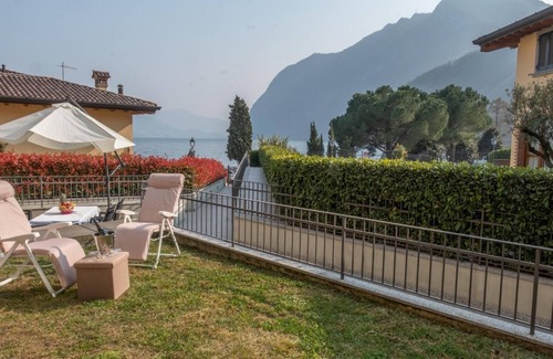 Riva di Solto Apartment | Happy Guest Apartments Lake and Relax