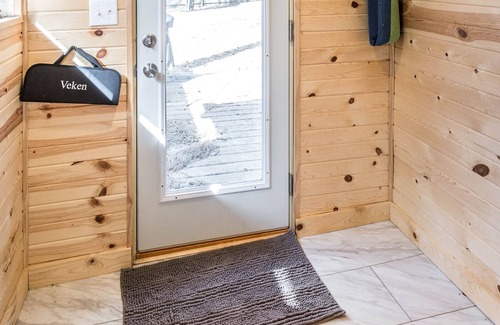 Sioux Falls House | Happy Hive Near McKennan Park