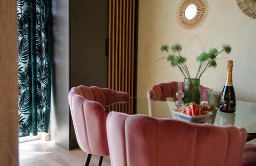 Pusztavacs Apartment | Happy Home