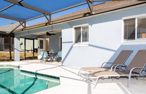 Hillcrest Estates House | Happy Horizons | Personal pool