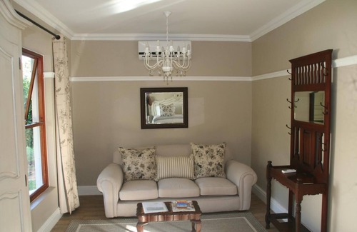Addo Bed & Breakfast | Happy Lands Self Catering B&B
