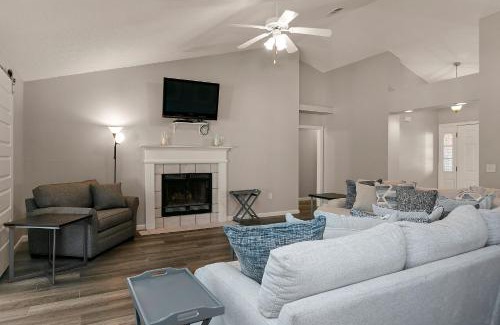 Foley House | Happy Ours