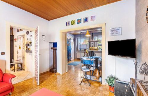 Korbach Apartment | Happy Place Indu Style