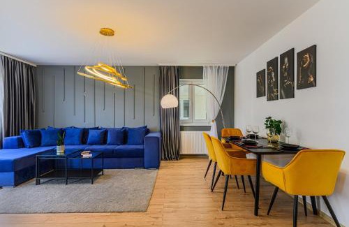 Tractorul Apartment | Happy Place with Mountain View