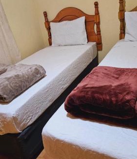 Klerksdorp House | Happy stay guest house in klerksdorp North West