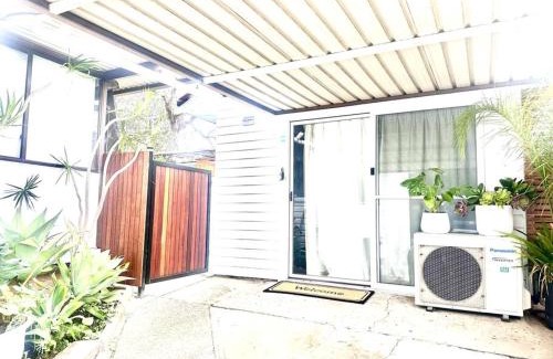 Mayfield West Apartment | Happy Studio in NewCastle