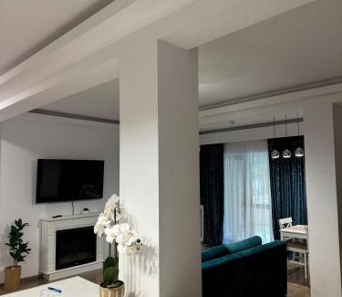 Predeal Apartment | HAPPY SUMMER -Predeal