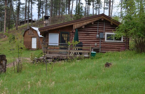 Silver City Cabin | Happy Trails Log Cabin in Silver City