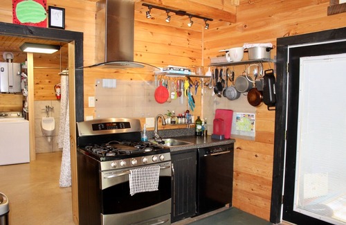 Lenoir House | Happy Valley Home