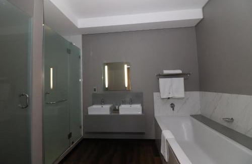 Lobamba Hotel | Happy Valley Hotel and Casino