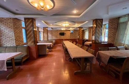 Jamnagar Hotel | Happy Valley INN