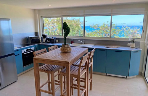 Bellevue Apartment | Happy View Apartment – Paradise View – Jacuzzi