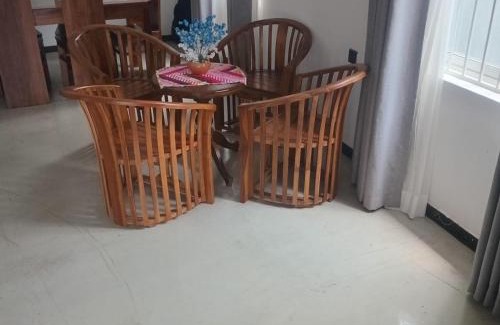 Dankotuwa Hotel | Happy Villa