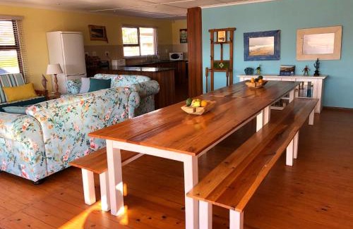 Jeffreys Bay House | Happy Waves Holiday Home