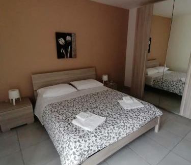 Randazzo Apartment | Happydays - Equipped Suite - Appartamento Intero