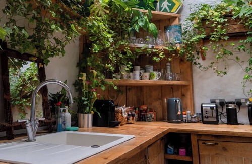 St George House | Hapus Yurt - Two Beautiful Yurts and Barn Cottage