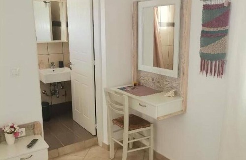 Schoinousa House | Harama Hotel - Triple room with sea view