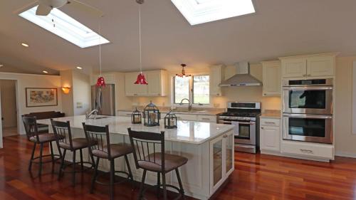 Harbor Springs House | Harbor Bluff