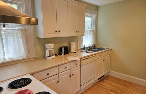 Bar Harbor Apartment | Harbor Breeze A - downstairs duplex in the village of Bar Harbor