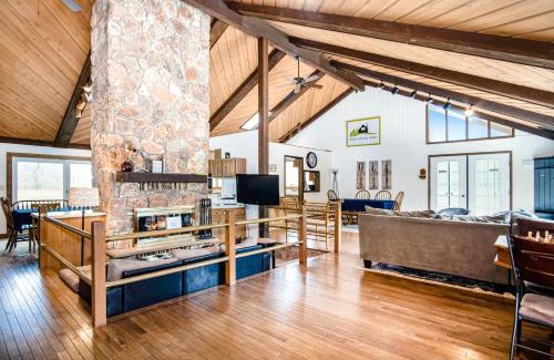 Union Pier House | Harbor Country Family Lodge