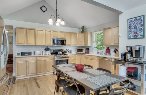 Rolling Prairie House | Harbor Country-Rolling Prairie Retreat on 7 private wooded acres w/heated pool