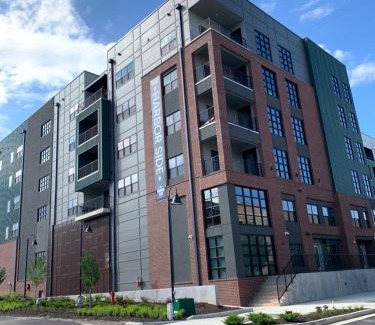 Pinch District Apartment | Harbor Haven, Just 2 miles from Beale!