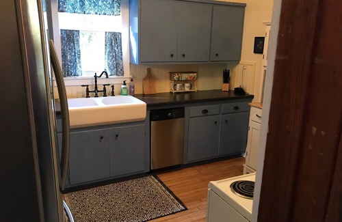 Fish Creek House | Harbor House located in the heart of Ephraim!