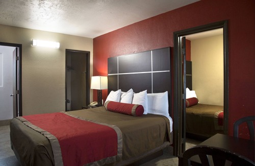 Oceanside Hotel | Harbor Inn & Suites