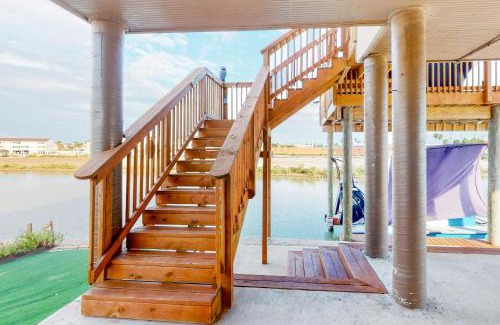 Port Isabel House | Harbor Island Retreat