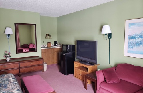 Kewaunee Hotel | Harbor Lights Lodge