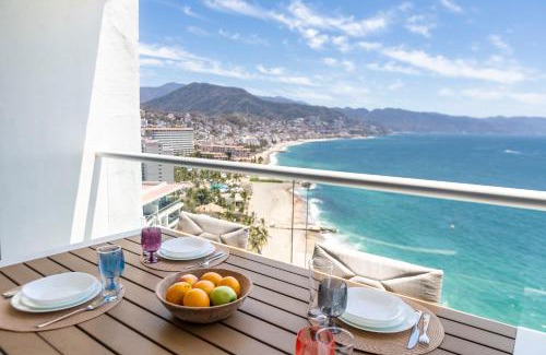Las Glorias Apartment | Harbor N1602 by Moikkarentals