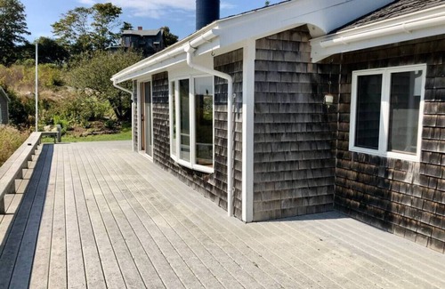 Vinalhaven House | Harbor Outlook with Water Views