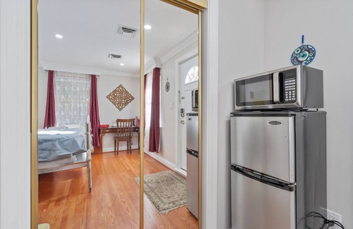 Oxon Hill Apartment | Harbor Riverside Suite 3