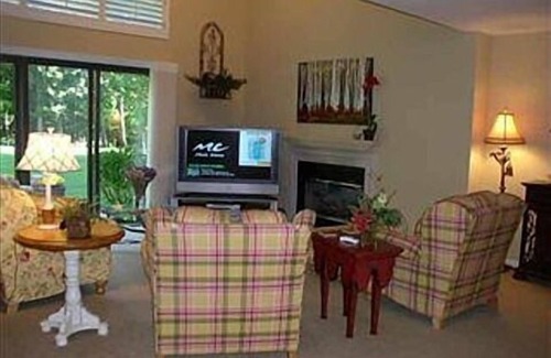 Birchwood Farms Condo | Harbor Springs, Birchwood Farms, Condo, Beautiful Upgrades