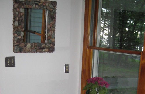 Forest Beach House | HARBOR SPRINGS cottage Lovely views of Lake Michigan TUNNEL OF TREES Relaxing